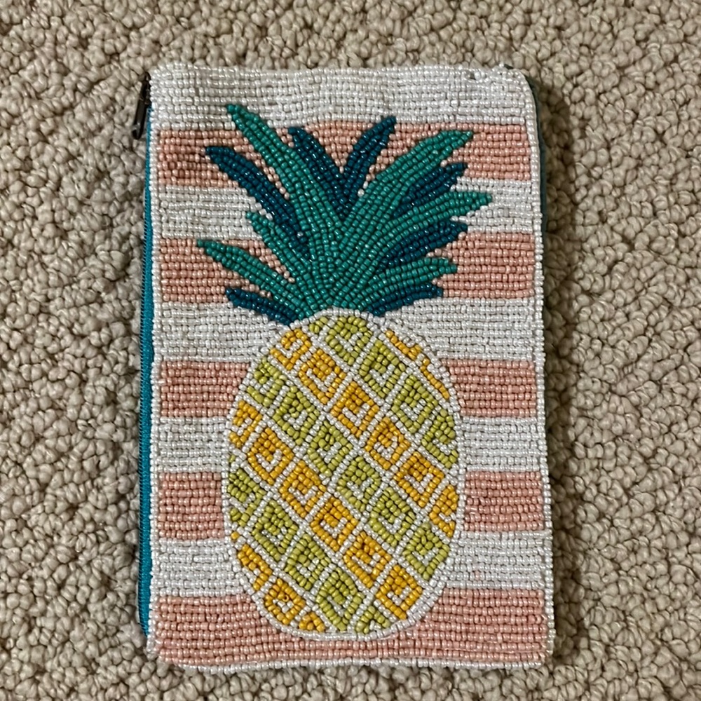 Beaded Summery Pineapple Pouch 🍍⚡️